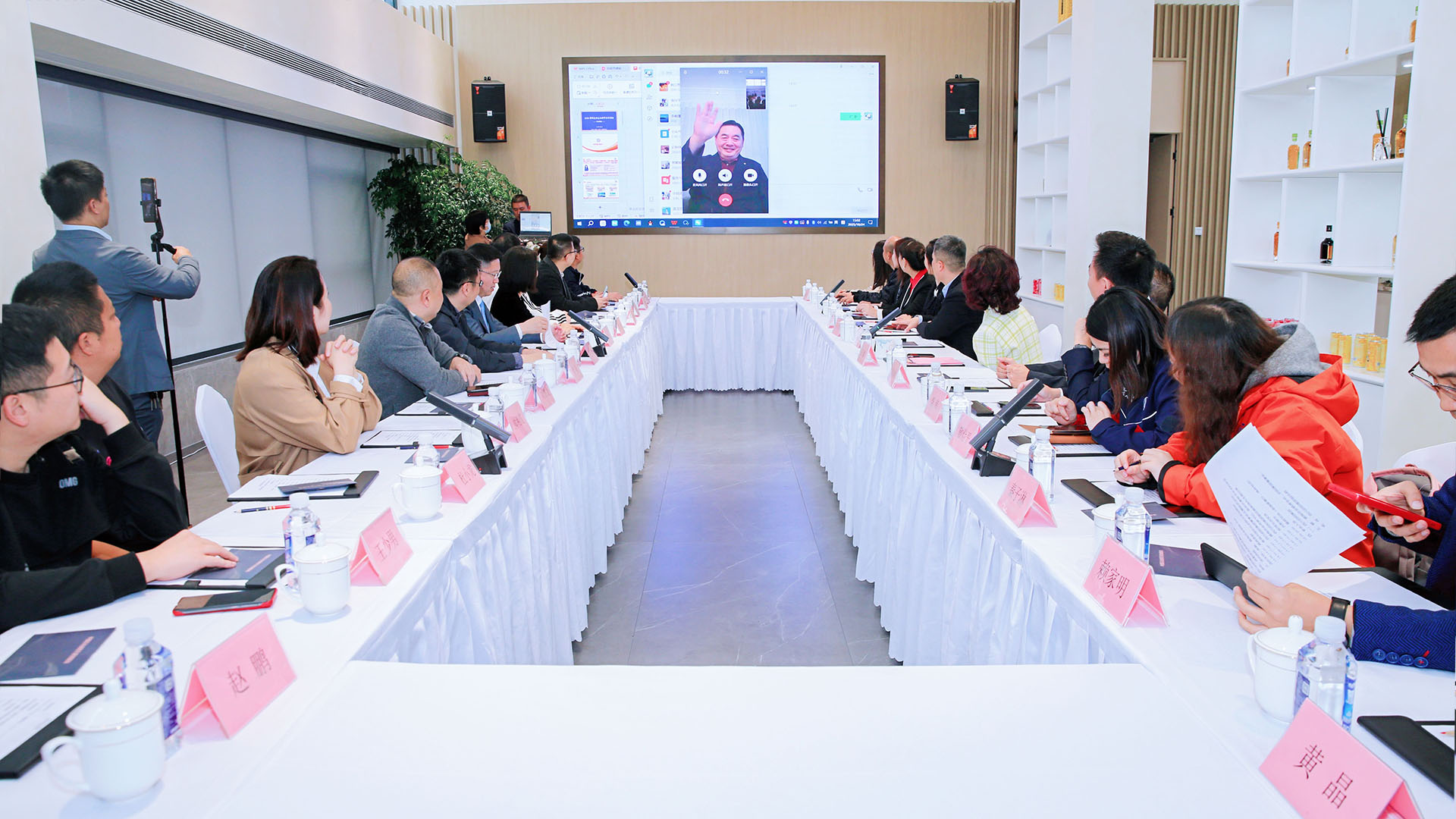 301746572451.jpg 04.jpg